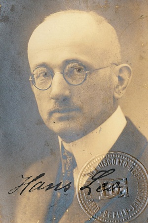 LeoHansF300