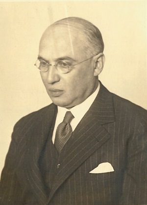 LoebF300